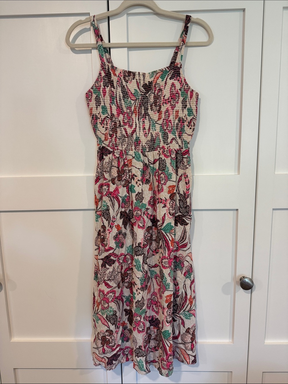 Old Navy Floral Smocked Maxi Dress - White with Pink & Teal- pockets!
